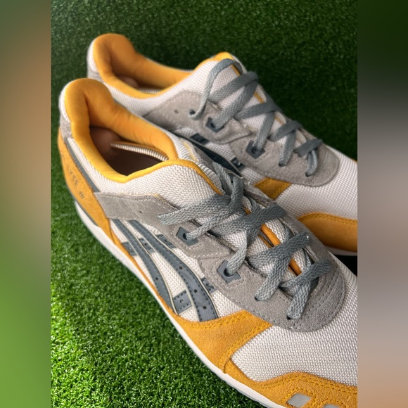 Gel Lyte 3 OG "Sunflower" sneakers. Very clean, worn a few times. - Picture 12 of 12